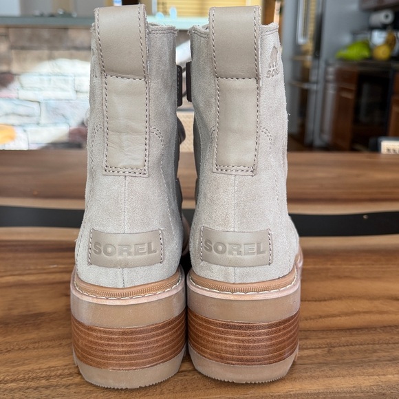 Sorel Women's Joan boot in Taupe Suede - Picture 4 of 15